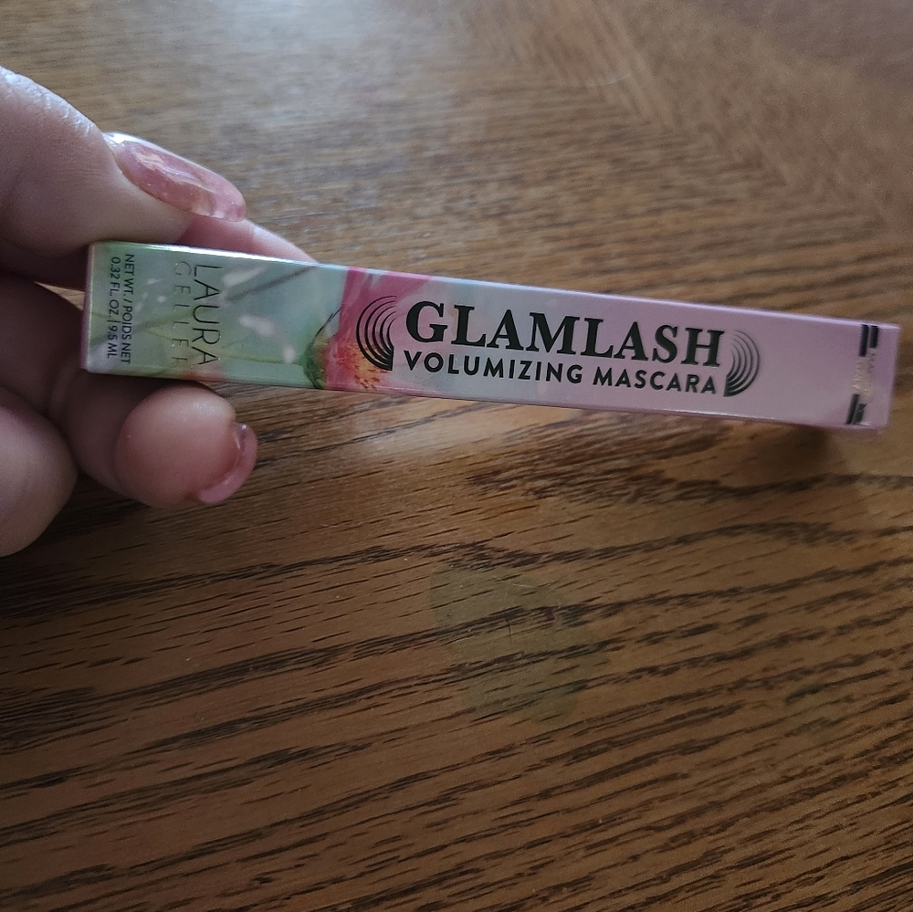 New Laura Geller Glamlash Mascara